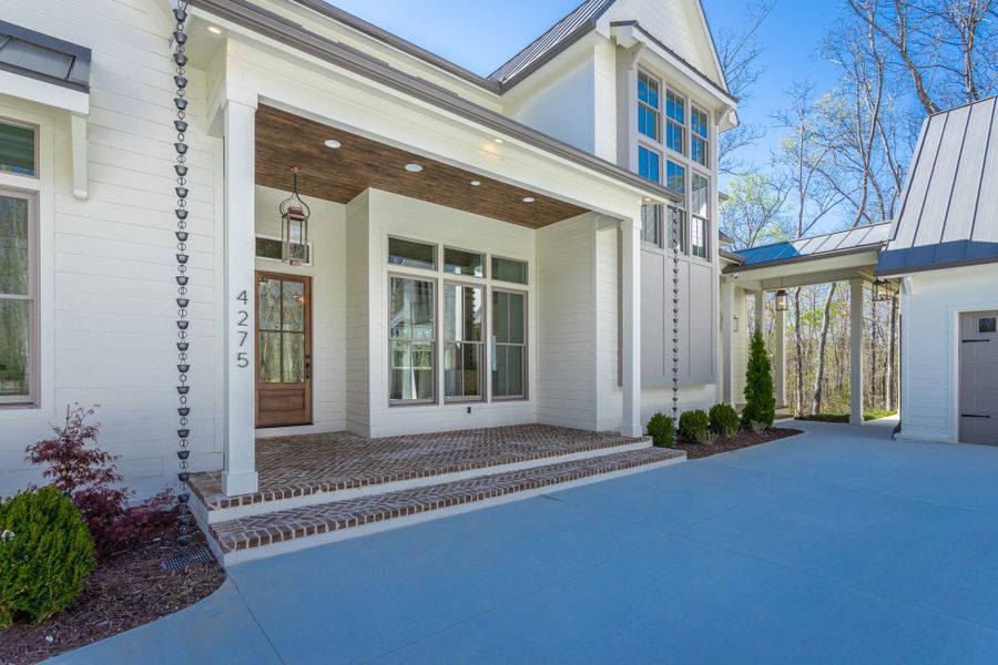 Representative exterior details of a home built from the Farmington by Riverstone Construction, LLC in River Gorge Ranch, River Gorge Ranch (Image 3).