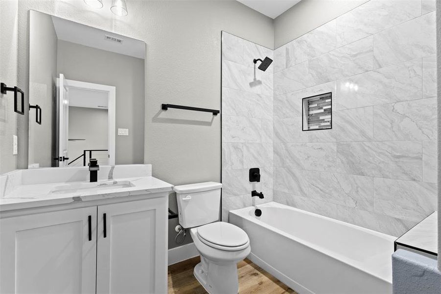 Furnished interior view inside a new home in , Kaufman (Image 11).