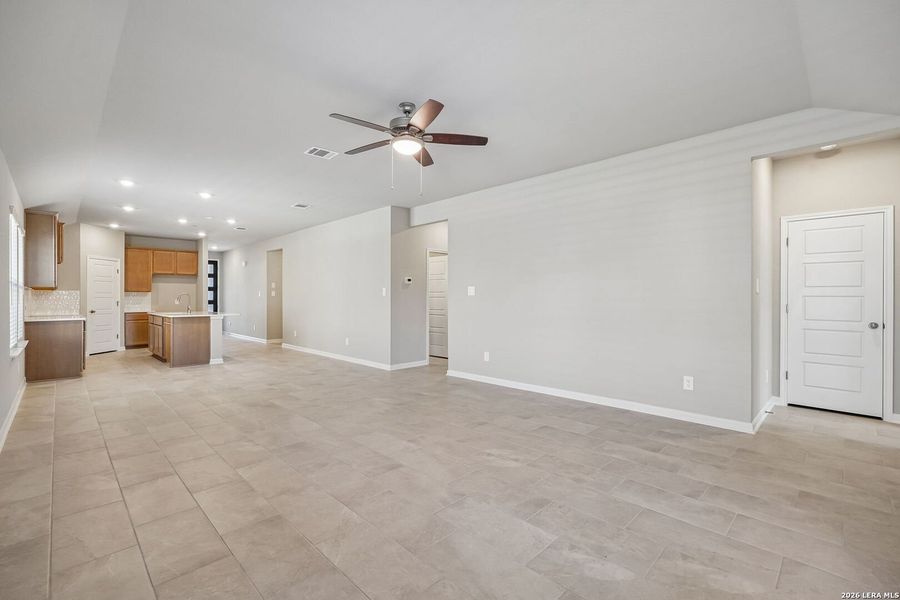 Spacious, unfurnished interior of a new home in Arcadia Ridge - Premier Series, San Antonio (Image 42). Spacious, unfurnished interior of a new home in Arcadia Ridge - Premier Series, San Antonio (Image 42).