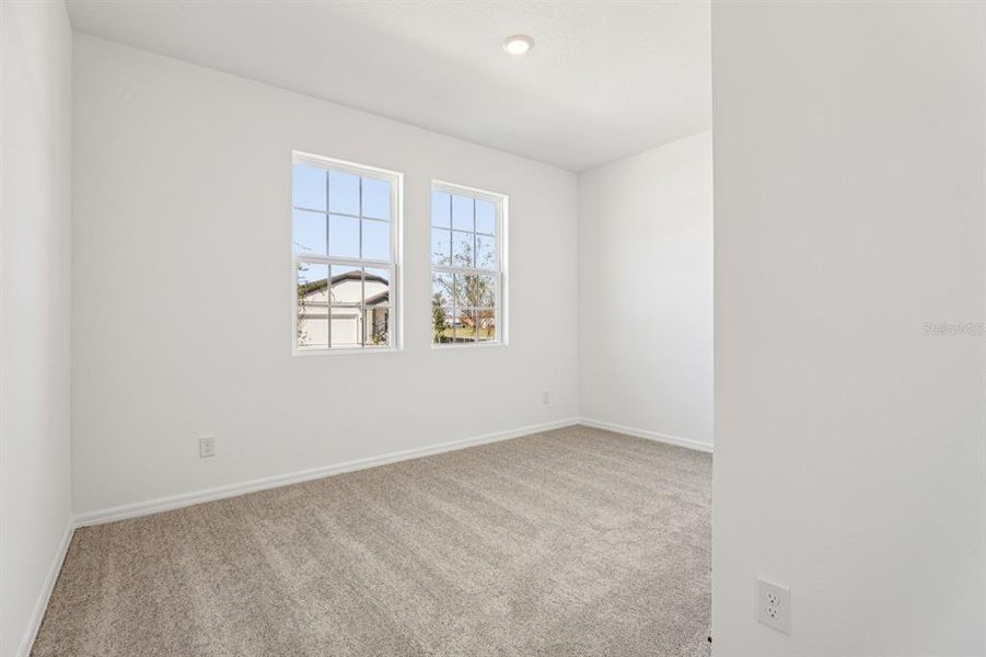 Spacious, unfurnished interior of a new home in Sunbrooke, St. Cloud (Image 21).