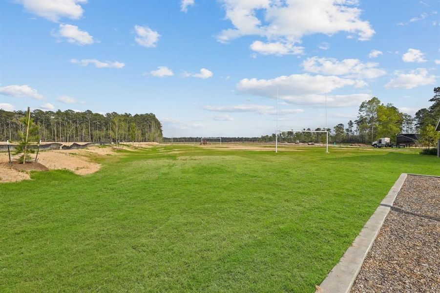 Image 6 of a home in Breckenridge Forest.