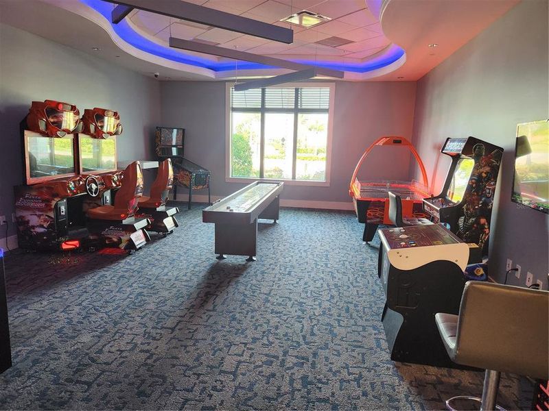 Community amenities in , Nokomis (Image 47). Community amenities in , Nokomis (Image 47).