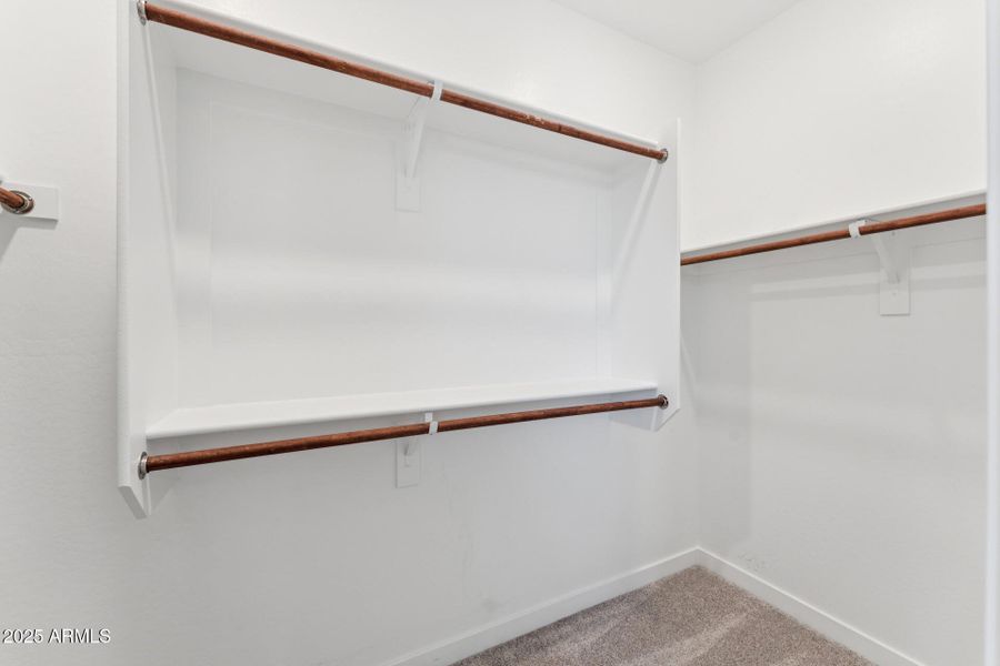 016-primary-closet 016-primary-closet