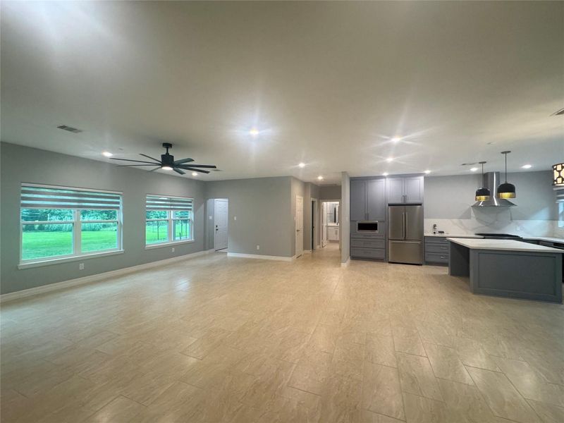 Spacious, unfurnished interior of a new home in , Spring (Image 23).