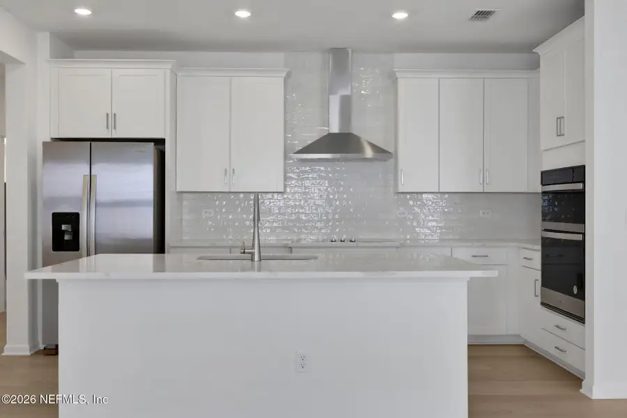 Furnished interior view inside a new home in Hyland Trail, Middleburg (Image 7).