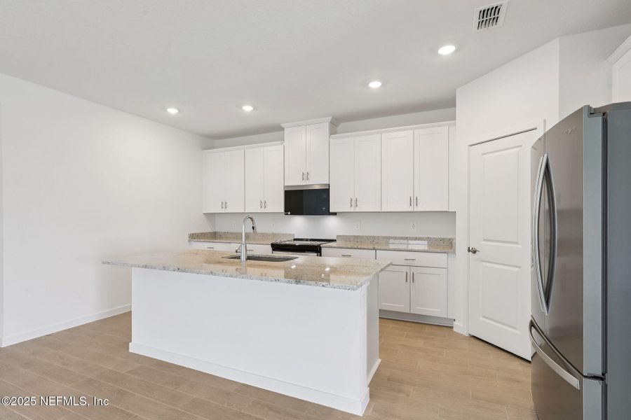 Furnished interior view inside a new home in Kings Preserve, Jacksonville (Image 6).