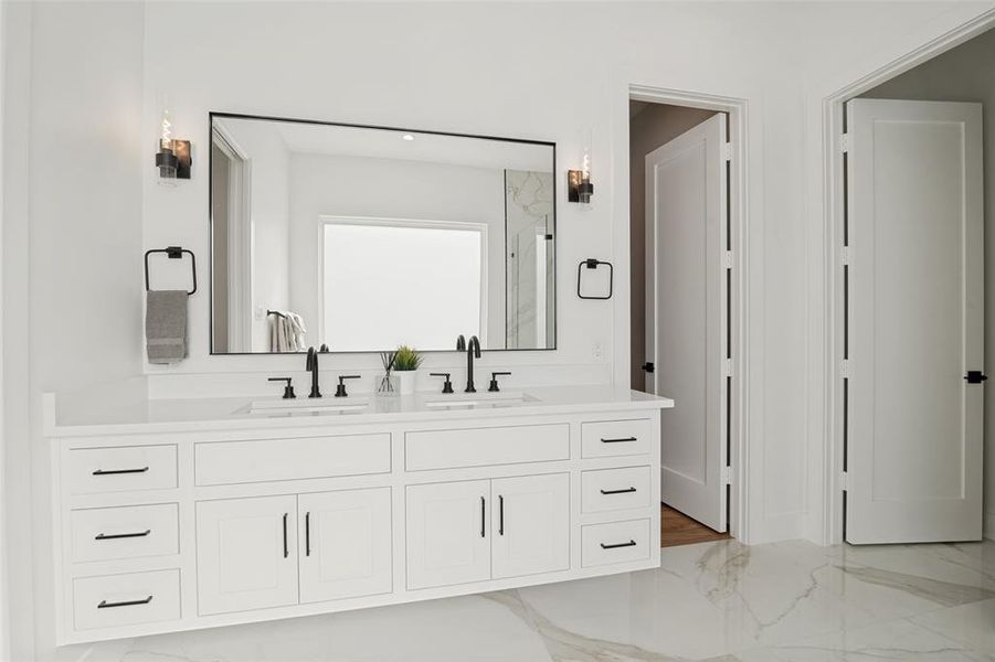 Furnished interior view inside a new home in , Dallas (Image 31).