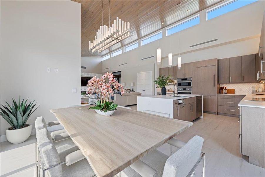 Community amenities in , Longboat Key (Image 74).