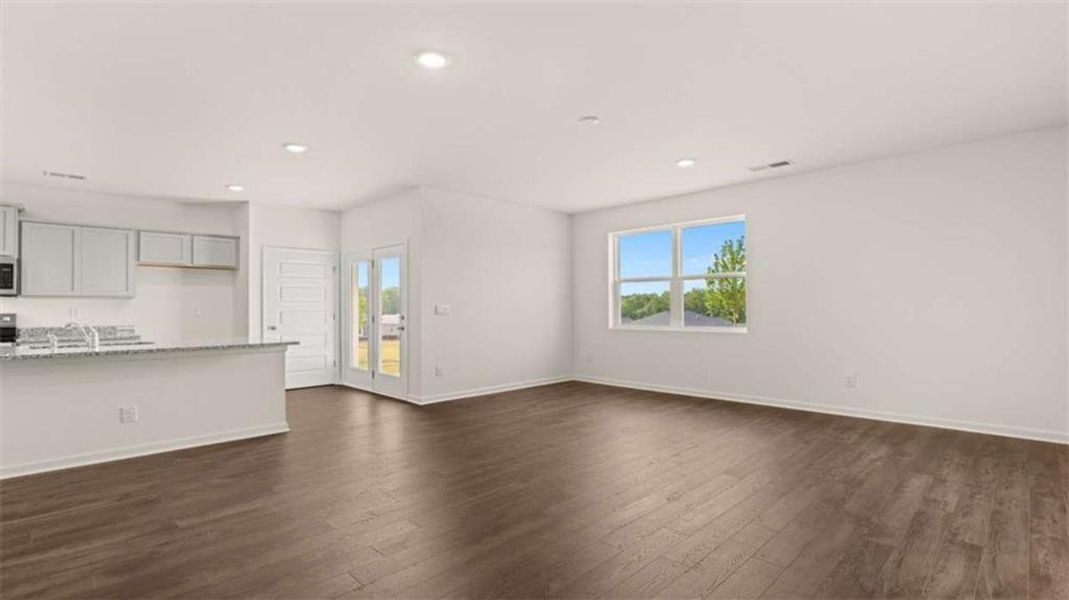 Spacious, unfurnished interior of a new home in Champion's Run, Lithonia (Image 27).