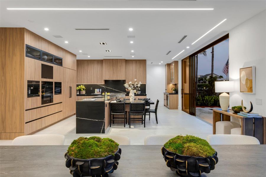 Furnished interior view inside a new home in , Fort Lauderdale (Image 30). Furnished interior view inside a new home in , Fort Lauderdale (Image 30).