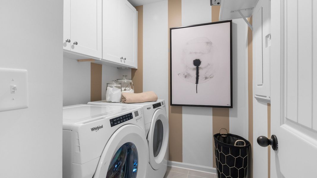 Representative furnished interior of a home built from the Stonefield by DRB Homes in Northcroft, Loganville (Image 36).
