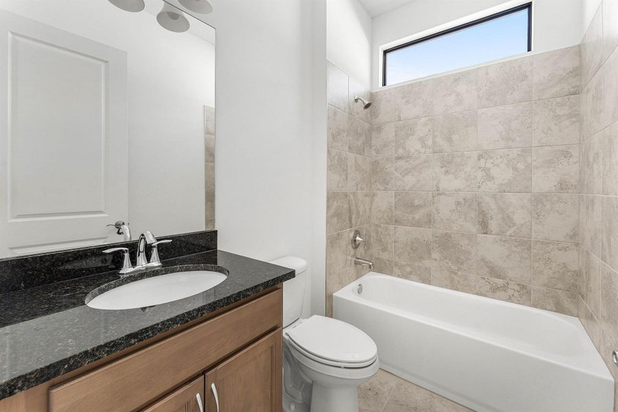 Furnished interior view inside a new home in , Port St. Lucie (Image 5).