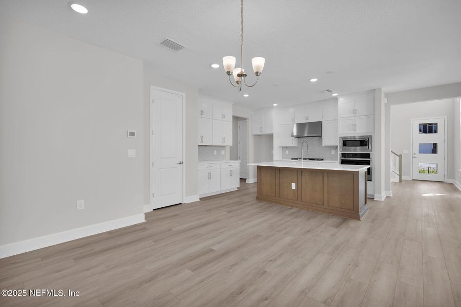 Spacious, unfurnished interior of a new home in Crosswinds at Nocatee, Nocatee (Image 19).