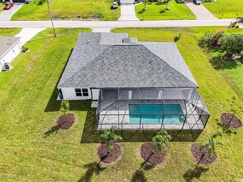 Community amenities in Cape Coral, Cape Coral (Image 35).