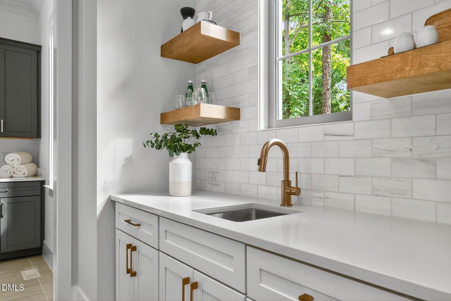 019-1920x1080-butler-pantry 019-1920x1080-butler-pantry