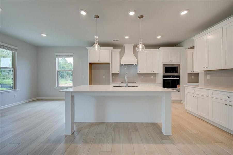Furnished interior view inside a new home in Adagio, Dacula (Image 6).