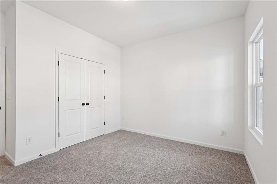 Spacious, unfurnished interior of a new home in Eastlyn Crossing, Flowery Branch (Image 16). Spacious, unfurnished interior of a new home in Eastlyn Crossing, Flowery Branch (Image 16).