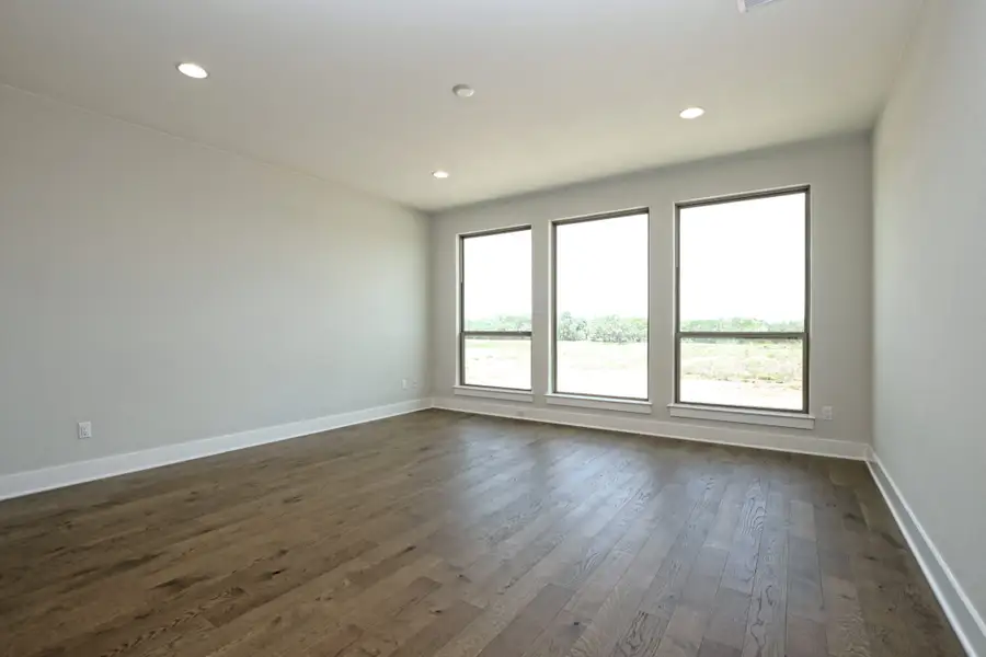Representative unfurnished interior of a home built from the Llano II by Giddens Homes in Whispering Wind, Bertram (Image 84). Representative unfurnished interior of a home built from the Llano II by Giddens Homes in Whispering Wind, Bertram (Image 84).