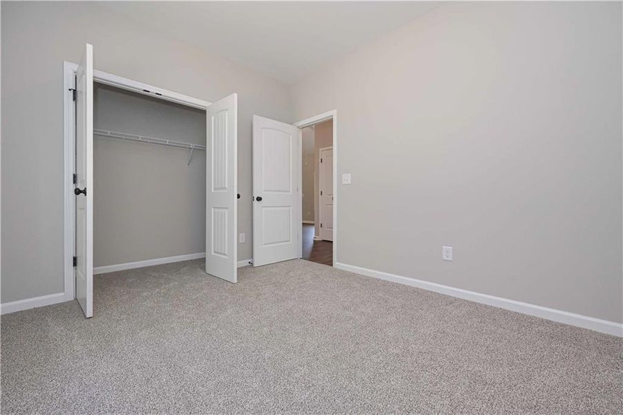 Spacious, unfurnished interior of a new home in , Temple (Image 25).