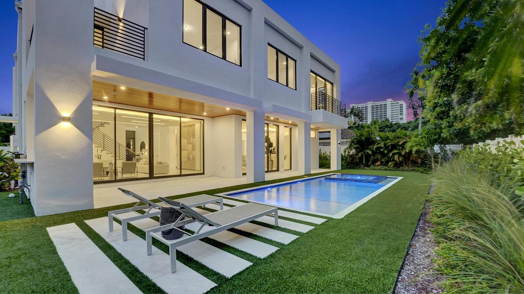 Image 36 of a home in . Image 36 of a home in .