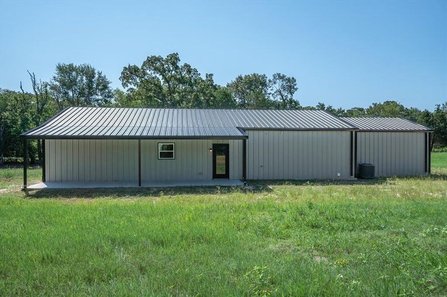 Front exterior of a new home in , Canton, TX, highlighting curb appeal (Image 25). Front exterior of a new home in , Canton, TX, highlighting curb appeal (Image 25).