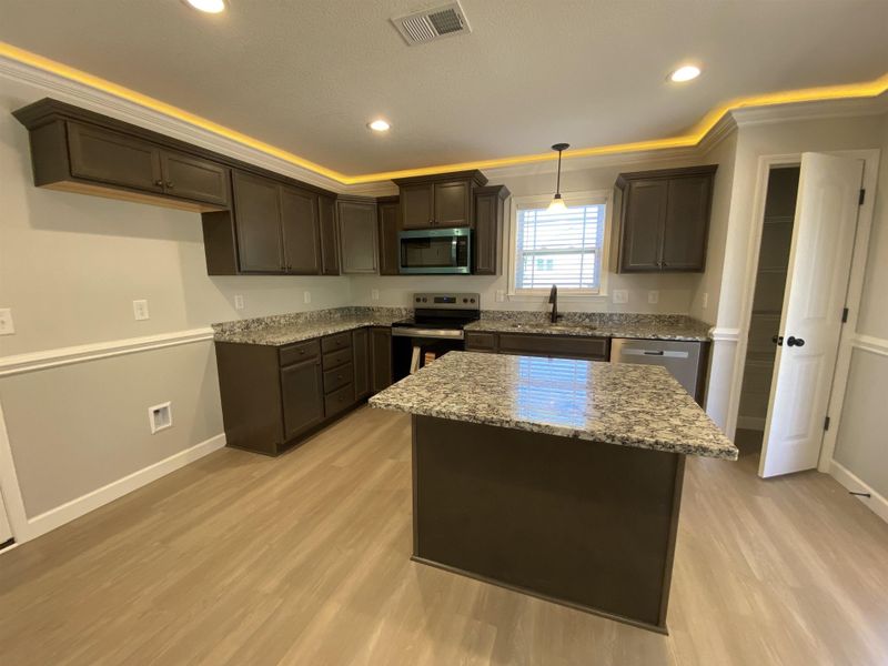 Furnished interior view inside a new home in Ballentine Ridge, Lyman (Image 6). Furnished interior view inside a new home in Ballentine Ridge, Lyman (Image 6).