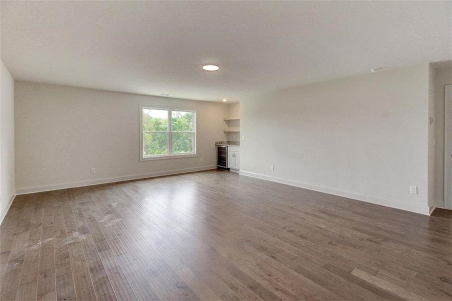 Spacious, unfurnished interior of a new home in , Conyers (Image 27).