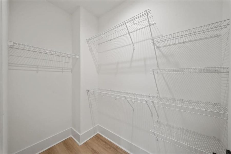Spacious, unfurnished interior of a new home in , Alpharetta (Image 26). Spacious, unfurnished interior of a new home in , Alpharetta (Image 26).