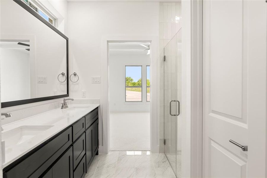 11. 8232 Caprock - Bath (4) 11. 8232 Caprock - Bath (4)