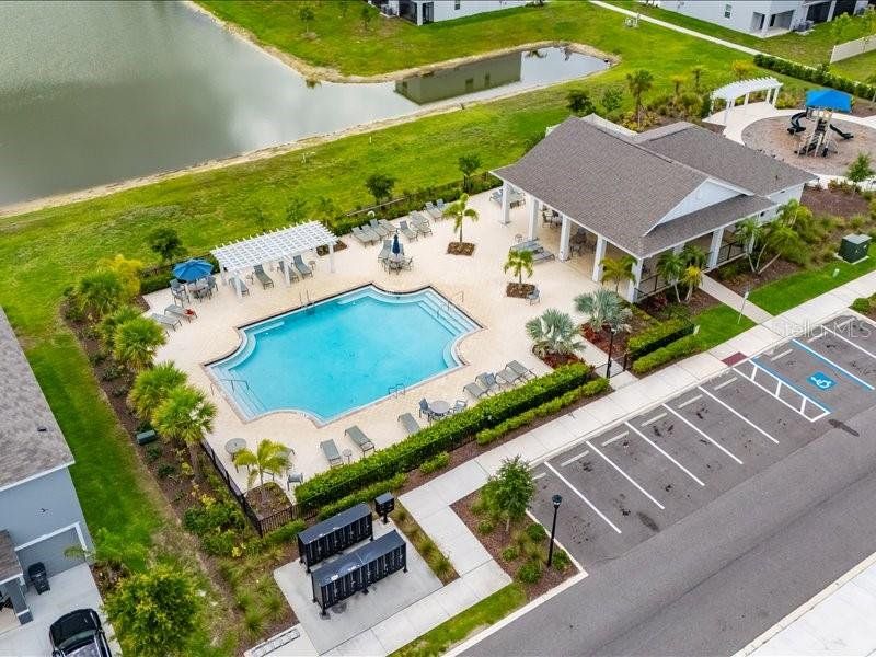 Community amenities in , Apollo Beach (Image 57).