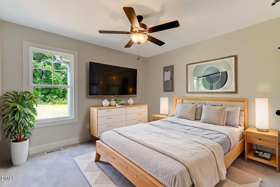 525 Grooms Rd Reidsville NC-large-032-00