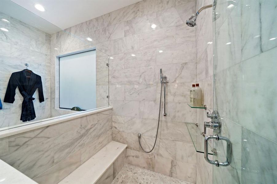 Furnished interior view inside a new home in , Dallas (Image 20). Furnished interior view inside a new home in , Dallas (Image 20).