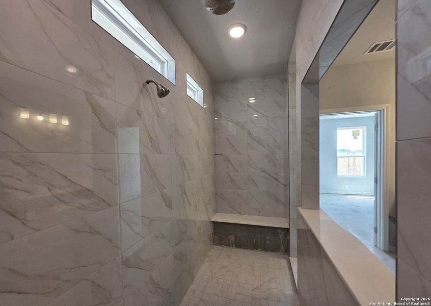 Image 35 of a home in The Heights at Saddlebrook Ranch 60's.