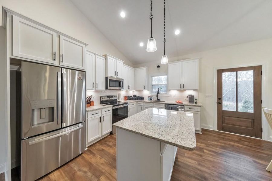Furnished interior view inside a new home in , Rockmart (Image 20).