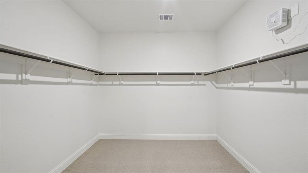 Photo is not of the actual home, but is an inspirational photo of builder’s model home and may depict options, furnishings, and/or decorator features that are not included.