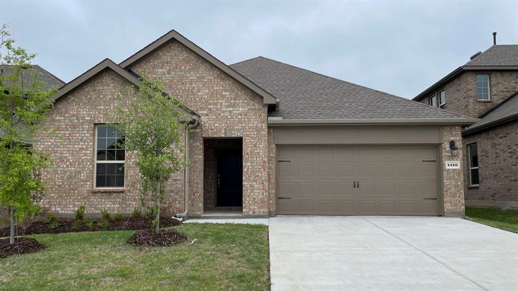Front exterior of a new home in Lakewood Trails, Forney, TX, highlighting curb appeal (Image 1). Front exterior of a new home in Lakewood Trails, Forney, TX, highlighting curb appeal (Image 1).