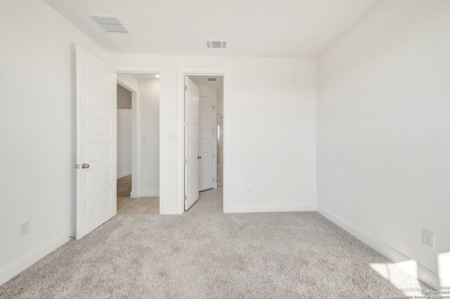 Spacious, unfurnished interior of a new home in Everly Estates, San Antonio (Image 38). Spacious, unfurnished interior of a new home in Everly Estates, San Antonio (Image 38).