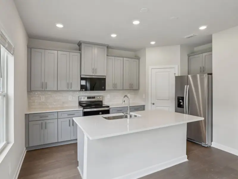 Furnished interior view inside a new home in Nelson's Creek, Mocksville (Image 5).