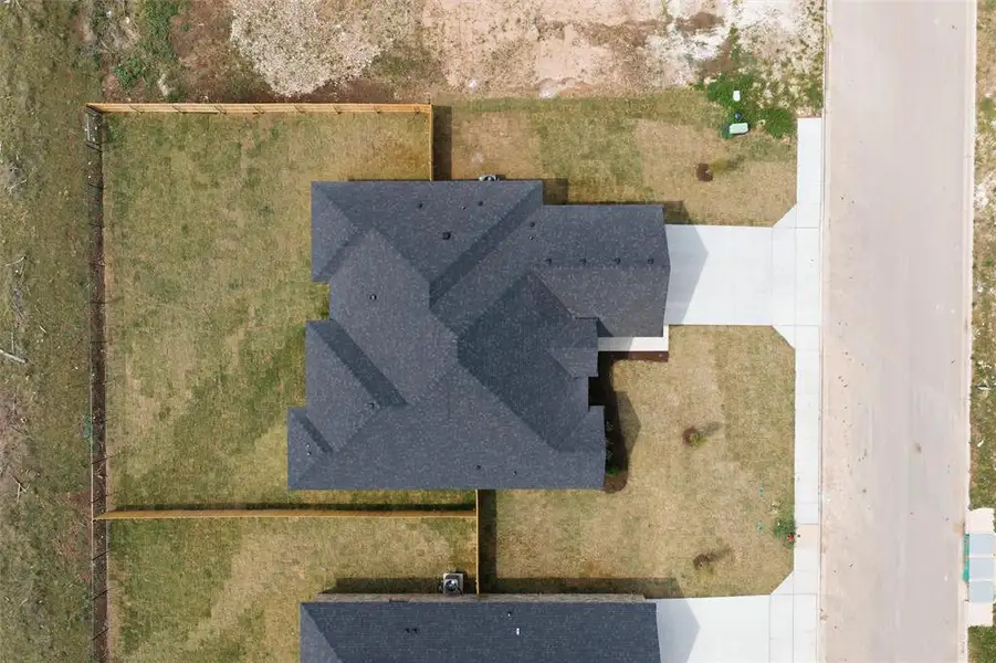 Image 37 of a home in . Image 37 of a home in .