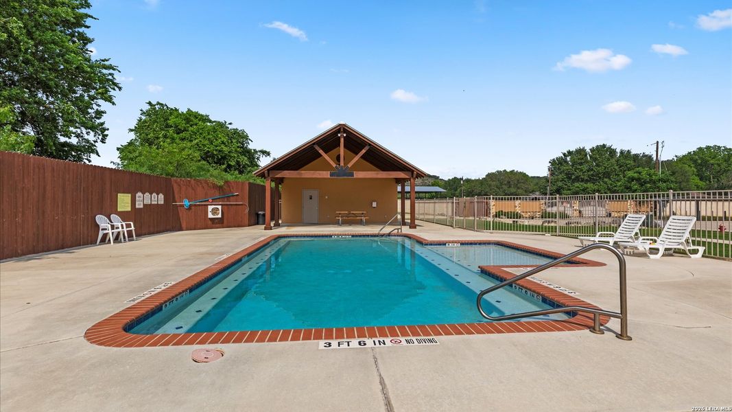Community amenities in , New Braunfels (Image 21).