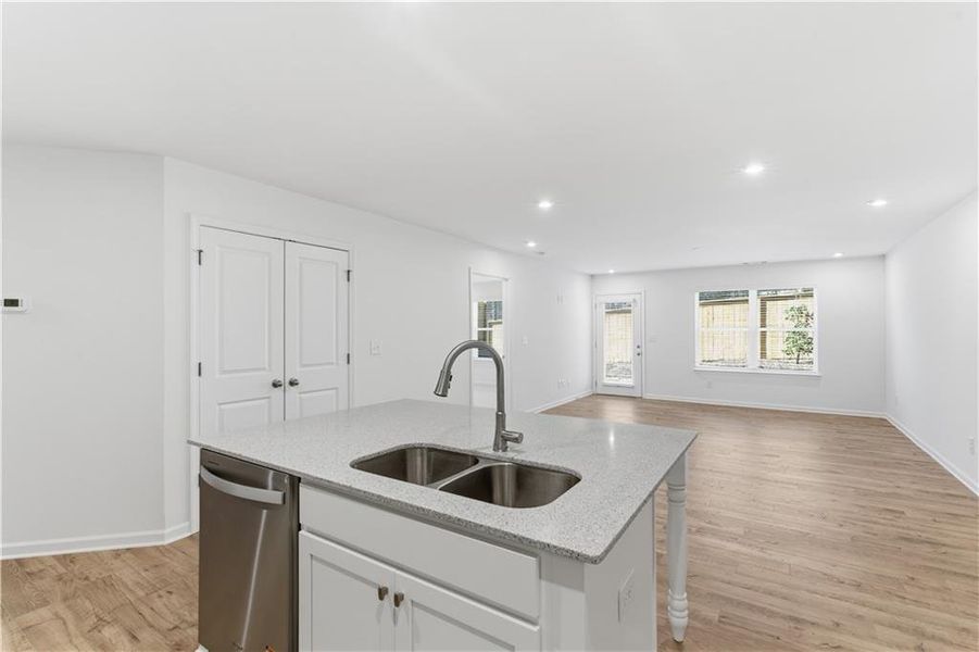 Furnished interior view inside a new home in Silver Leaf, Dawsonville (Image 8).