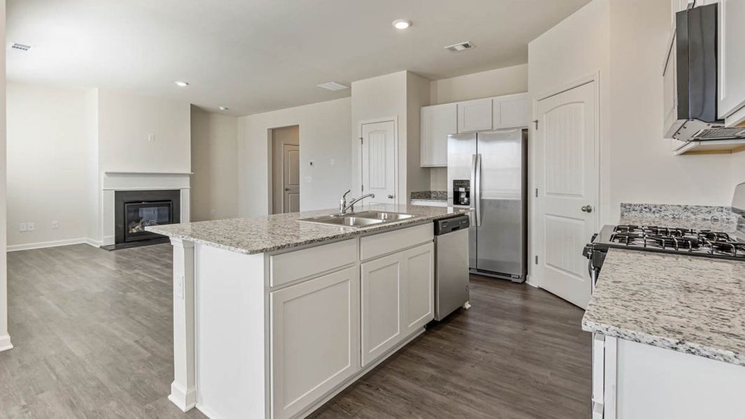 Furnished interior view inside a new home in Sherwood Manor, Atlanta (Image 5).