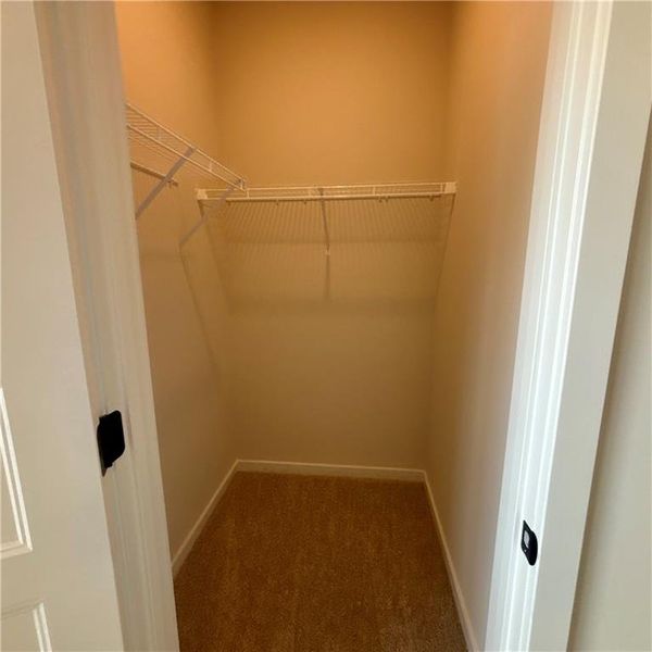 Spacious, unfurnished interior of a new home in Rosewood Lake Estates, Hoschton (Image 35). Spacious, unfurnished interior of a new home in Rosewood Lake Estates, Hoschton (Image 35).