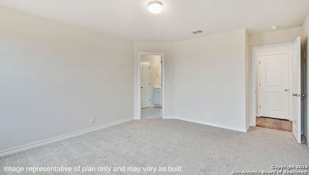 Spacious, unfurnished interior of a new home in Steele Creek, Cibolo (Image 18). Spacious, unfurnished interior of a new home in Steele Creek, Cibolo (Image 18).