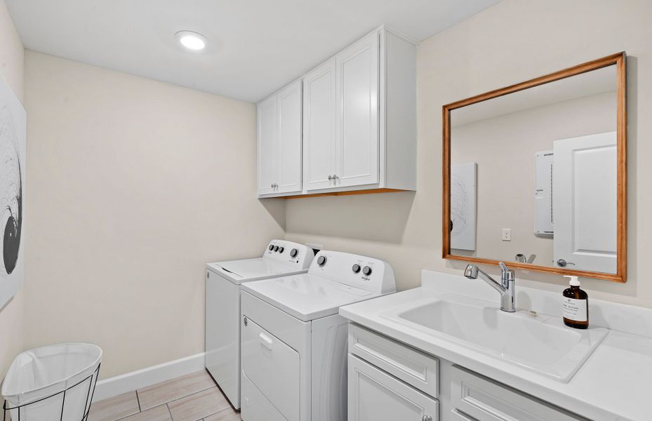 Representative furnished interior of a home built from the Trailside by DiVosta in Talon Preserve on Palmer Ranch, Nokomis (Image 12).