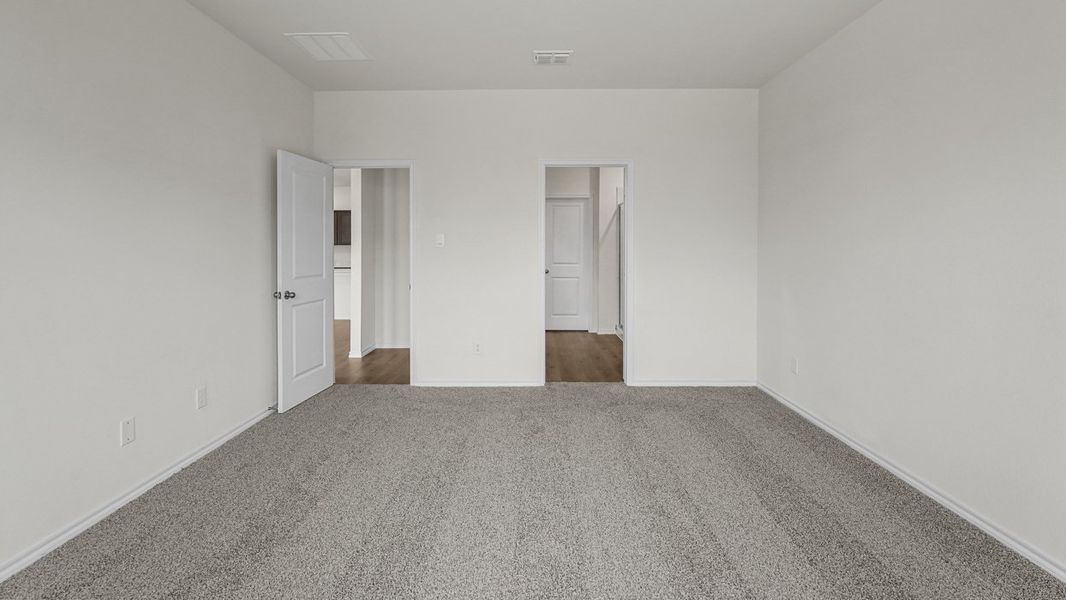 Representative unfurnished interior of a home built from the Hanna by D.R. Horton in Wildwood, Royse City (Image 11).