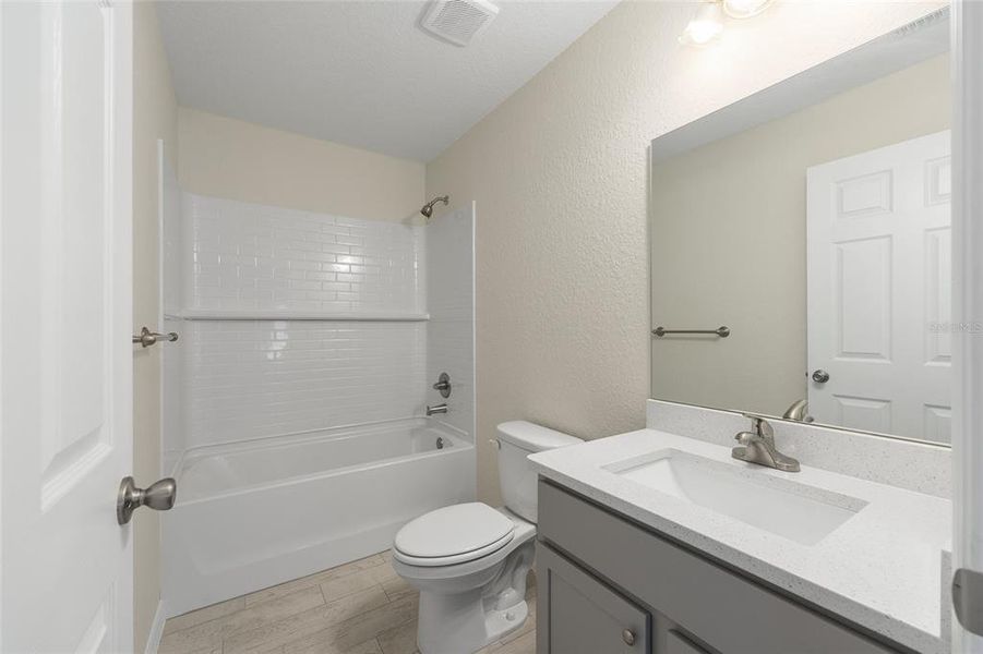 Furnished interior view inside a new home in , Ocala (Image 9).