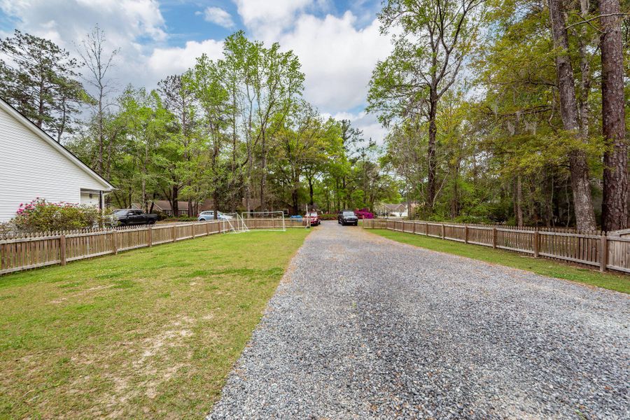 Image 51 of a home in .