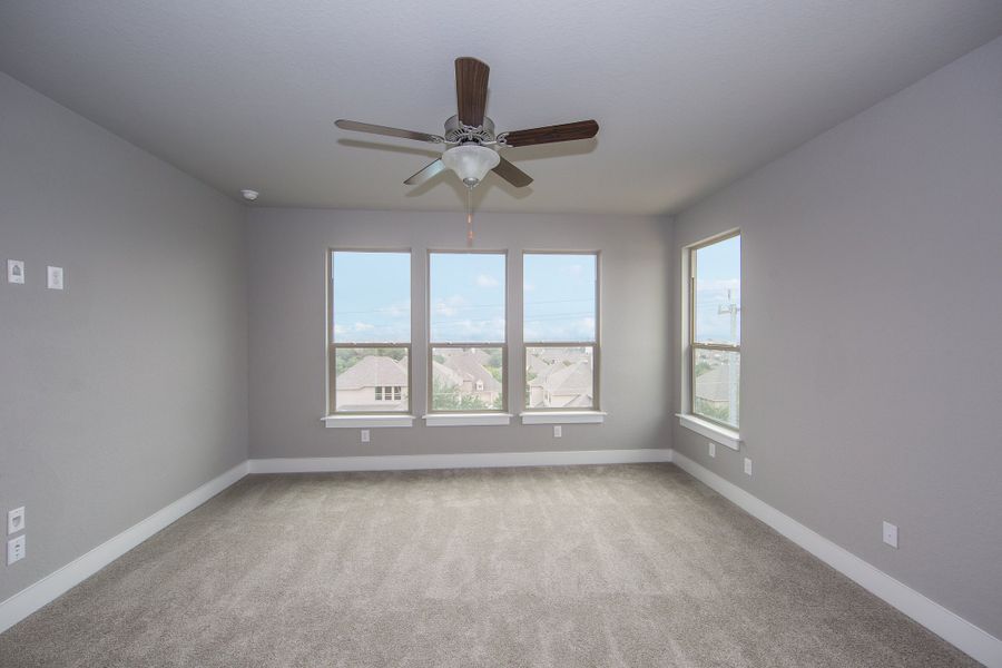 Representative unfurnished interior of a home built from the The Malta by Whitestone Custom Homes in Johnson Ranch, Bulverde (Image 16).