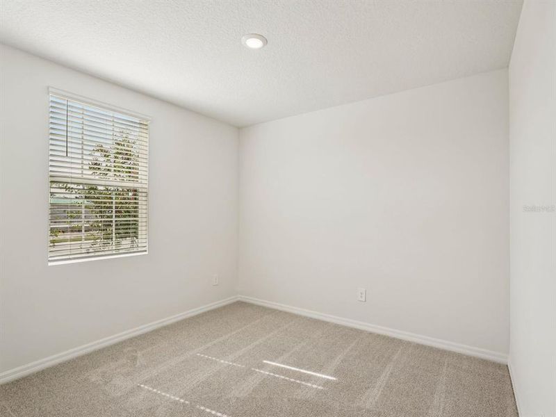 Spacious, unfurnished interior of a new home in Two Rivers - Classic Series, Zephyrhills (Image 19).